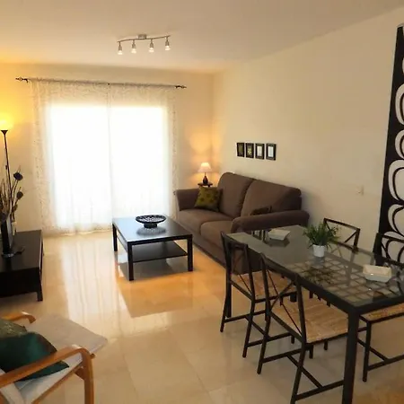 Luminoso Atico Cerca De La Playa Con Piscina Y Garaje * Nerja