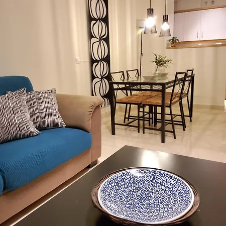 Apartamento Luminoso ático Cerca De La Playa Con Piscina Y Garaje *