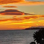Luminoso Atico Cerca De La Playa Con Piscina Y Garaje Apartament