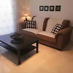 Luminoso Atico Cerca De La Playa Con Piscina Y Garaje Apartment Nerja
