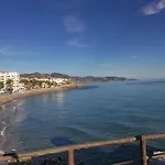 Luminoso Atico Cerca De La Playa Con Piscina Y Garaje