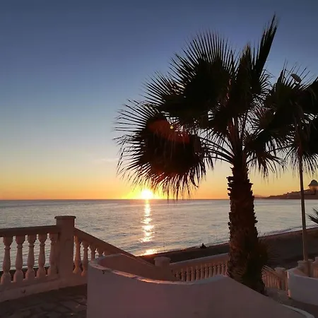 Luminoso Atico Cerca De La Playa Con Piscina Y Garaje *